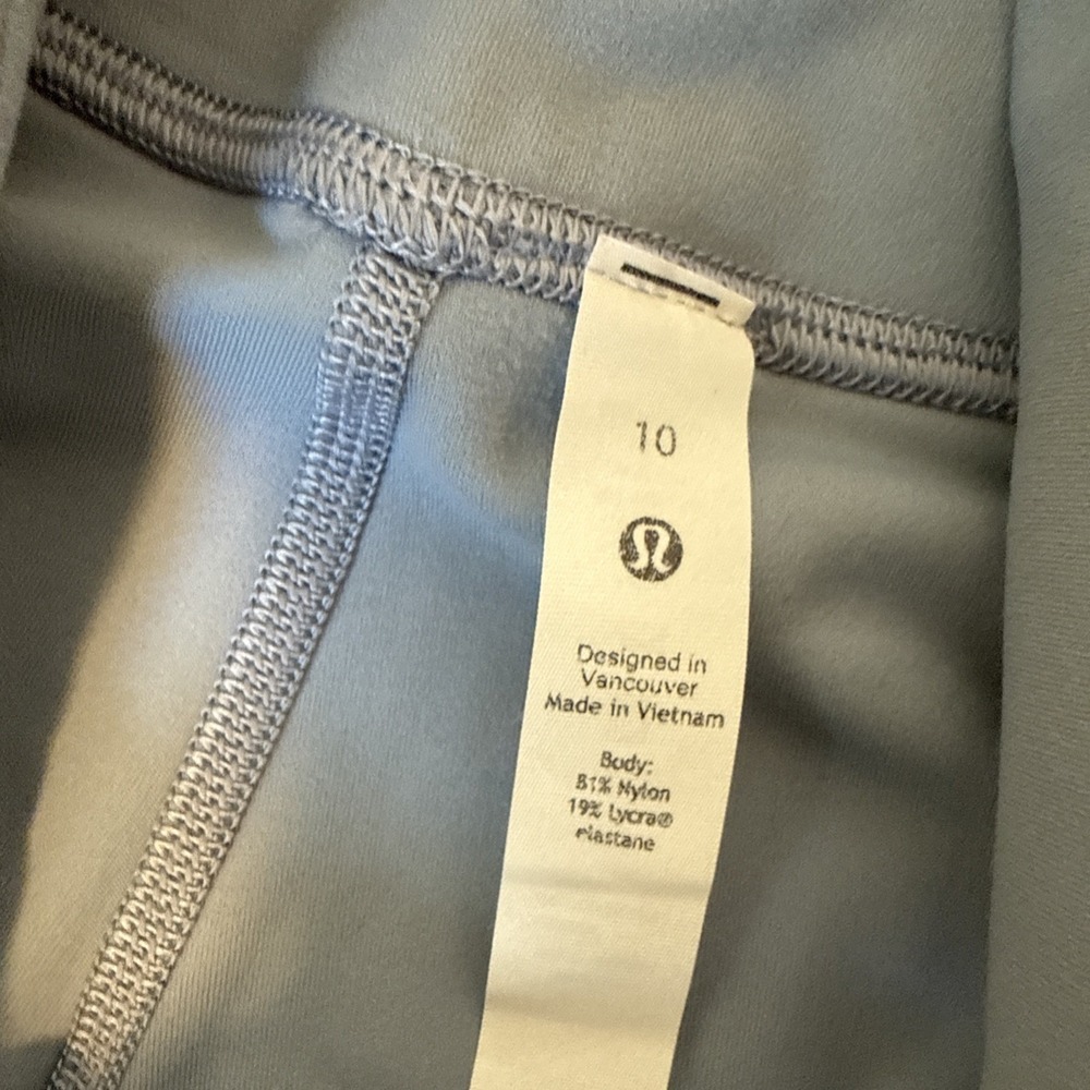 Lululemon Flare Leggings Womens Size 10 Gray High Rise Yoga Pants Nulu Groove St - Picture 14 of 16